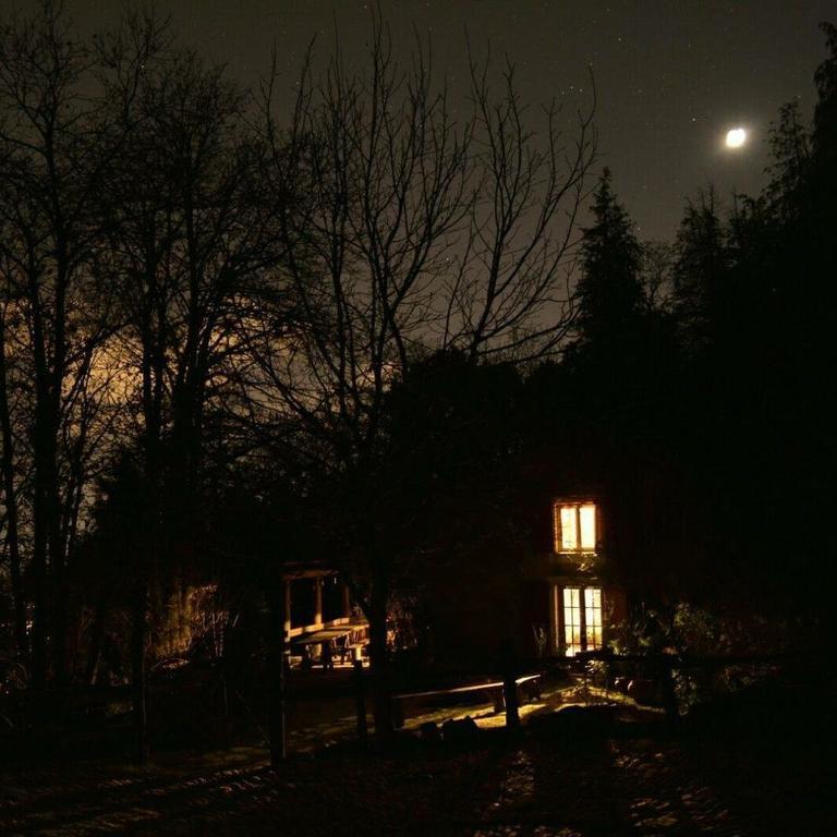 Gasthaus Centro Trekking A Cavallo Monte Brugiana Massa  Exterior foto